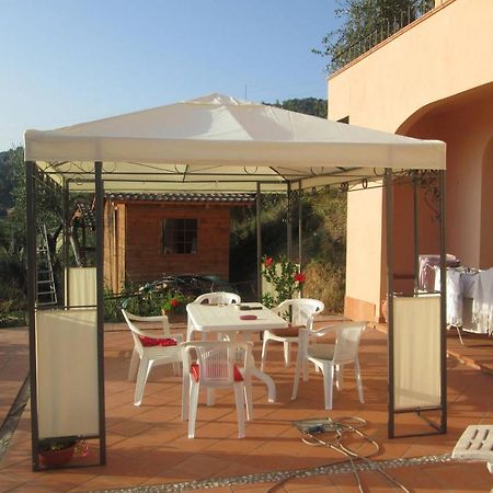 Room In Villa - Room In The Hills With Garden And Sea View San Salvatore  Luaran gambar