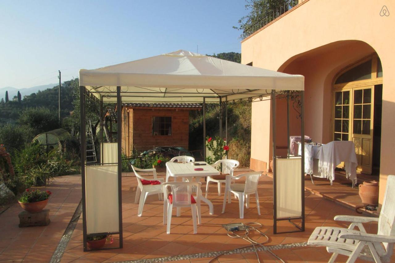 Room In Villa - Room In The Hills With Garden And Sea View San Salvatore  Luaran gambar