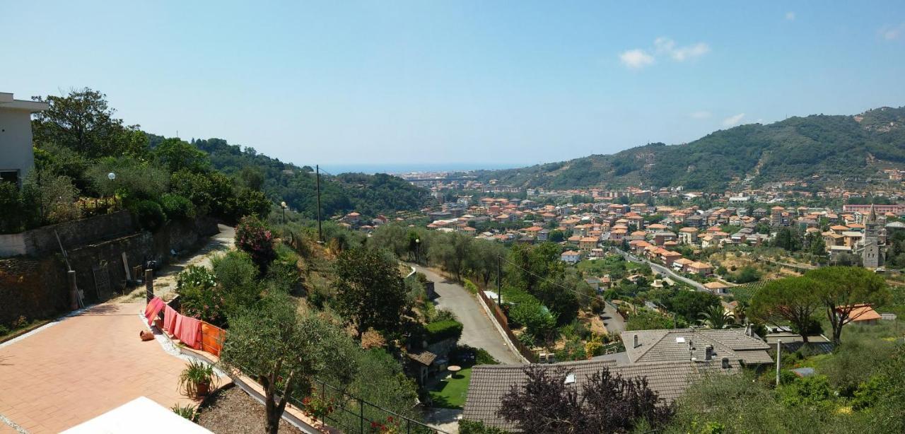 Room In Villa - Room In The Hills With Garden And Sea View San Salvatore  Luaran gambar